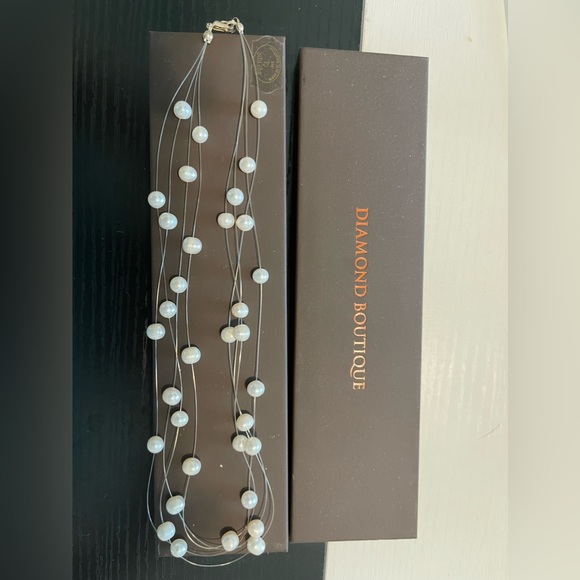 Pearl necklace from Diamond Boutique in La Jolla, CA. Brand new. Never worn. - Picture 1 of 6